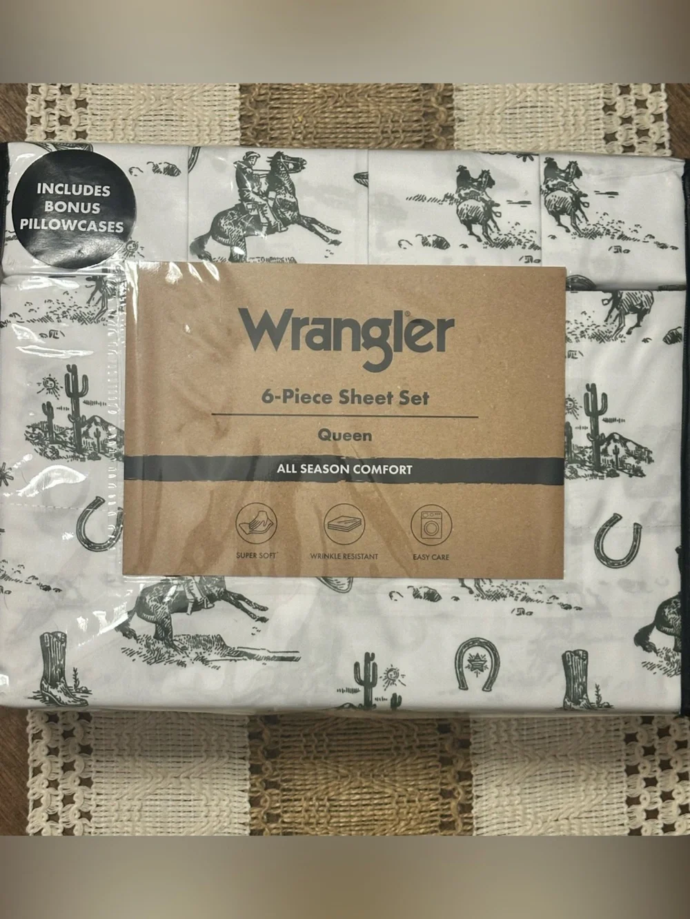 NEW Wrangler White Sheet Set with Dark Green Western Rodeo Cowboy Print